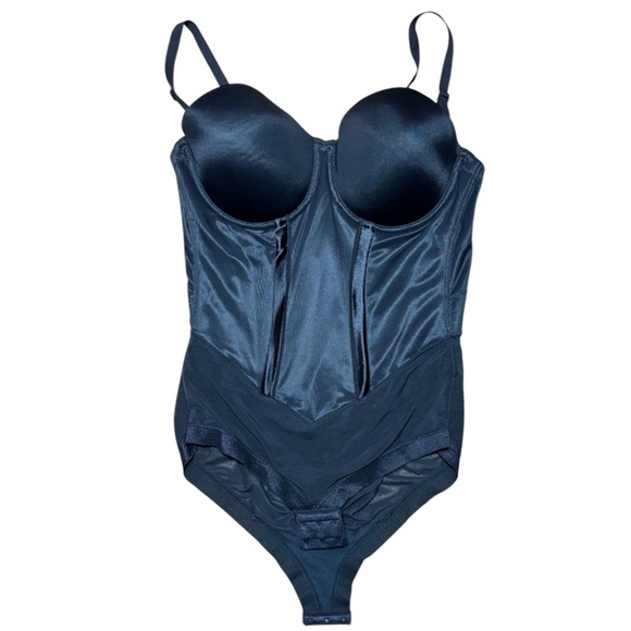 Maidenform Women's Firm Control Convertible Body
Shaper Size 36D NWOT Black Mesh - Picture 1 of 5